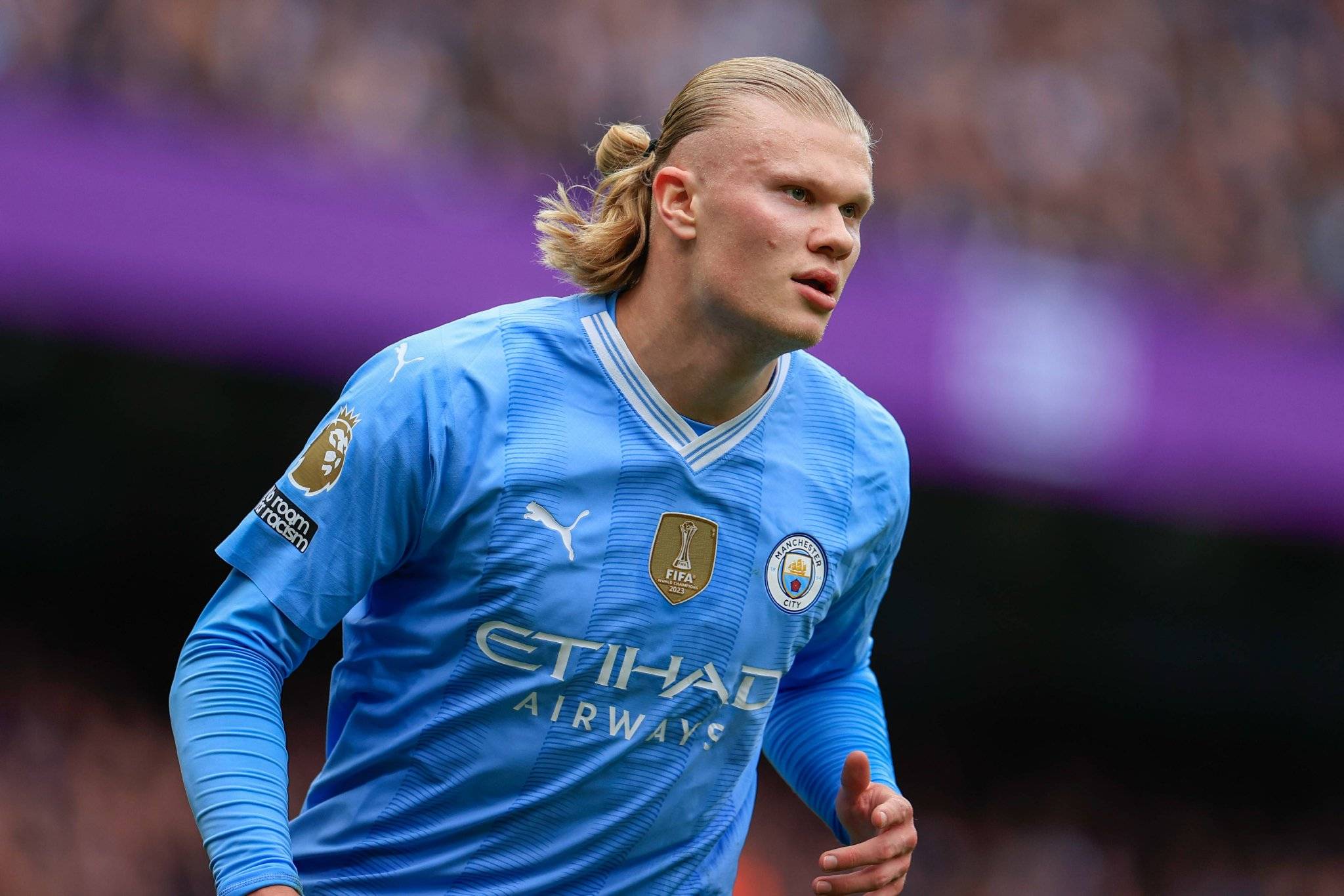 观众只为IG欢呼，BLG鸦雀无声！BLG赢下IG现场成为图书馆