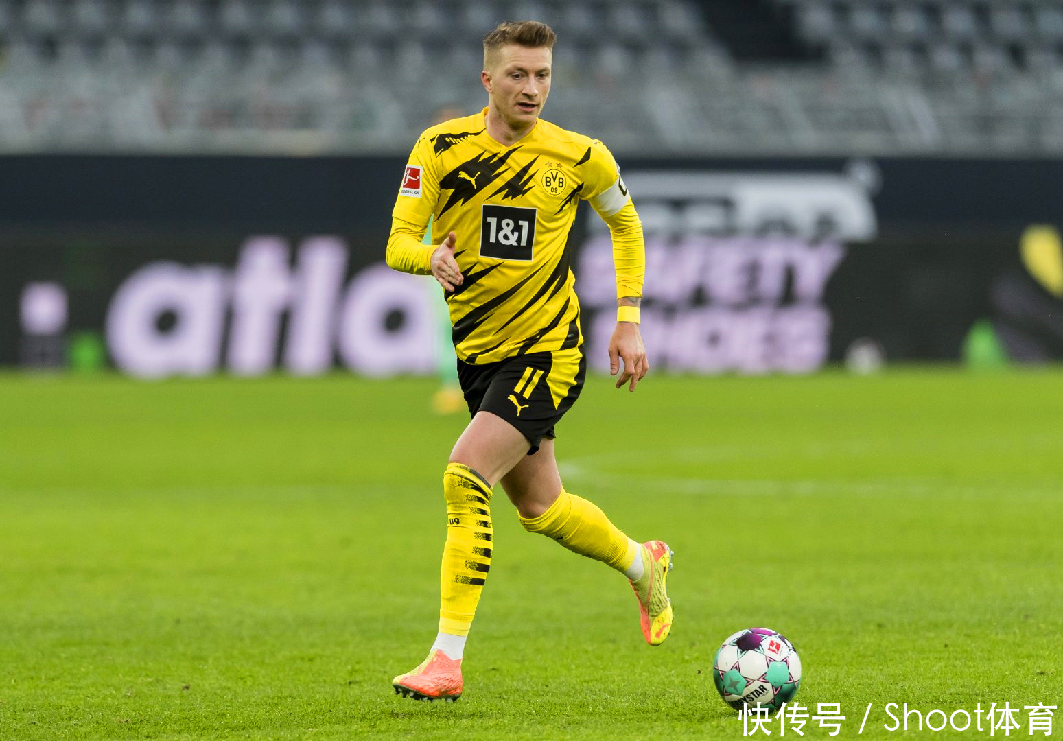 “小”游戏 大反响 腾讯小人国新游引爆市场