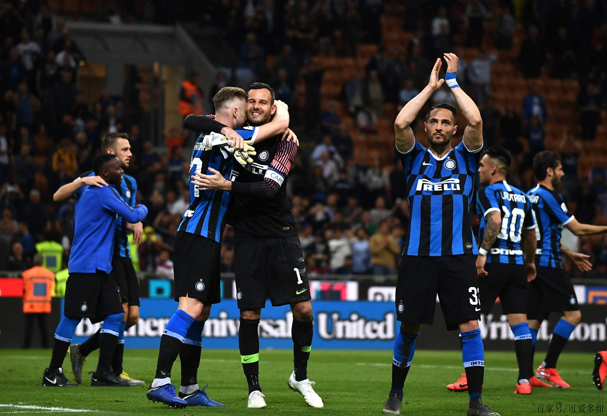 西超杯-拉菲尼亚2射1传 巴萨5-0毕巴进决赛