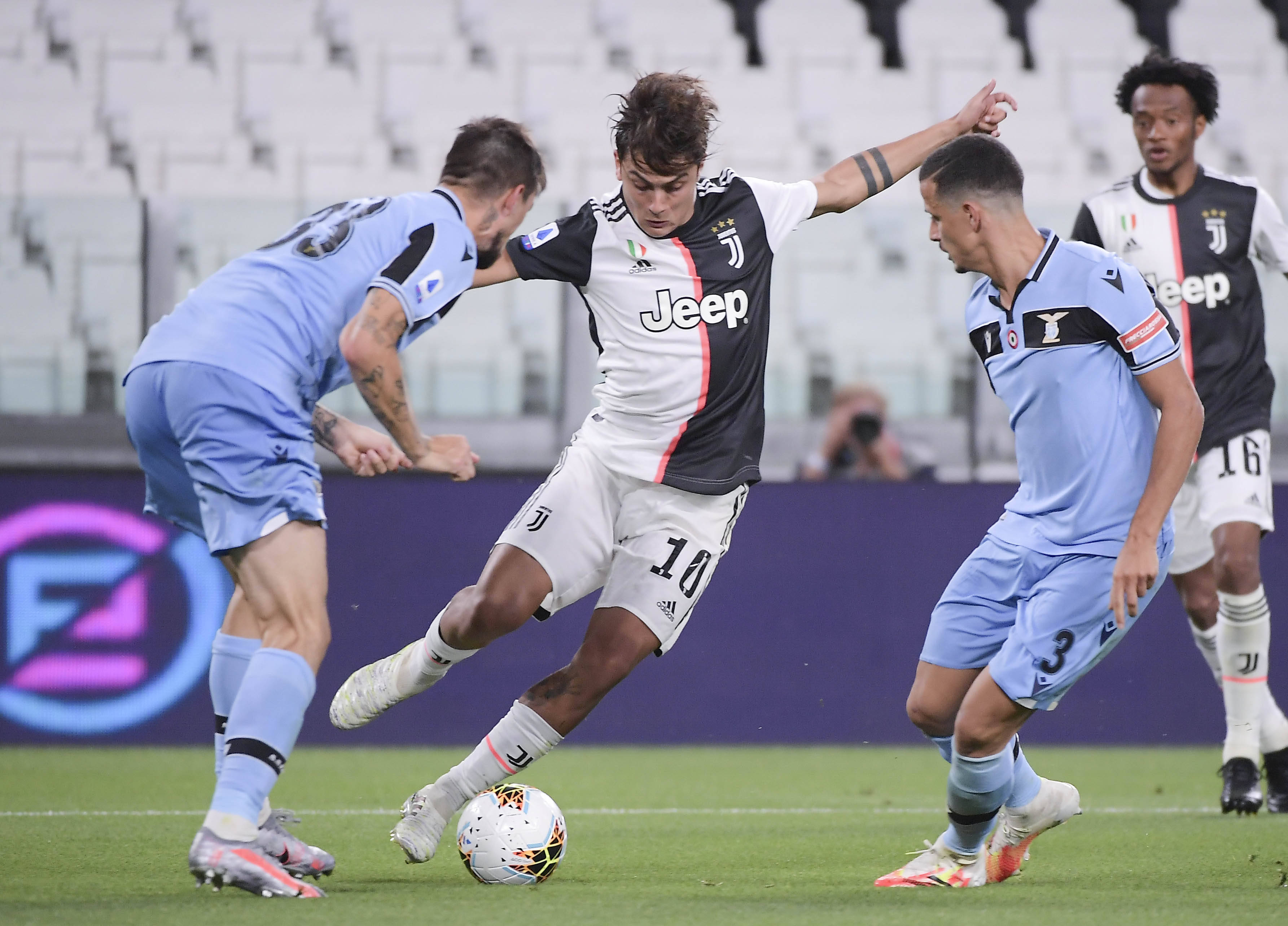 马竞防守体系依旧稳固